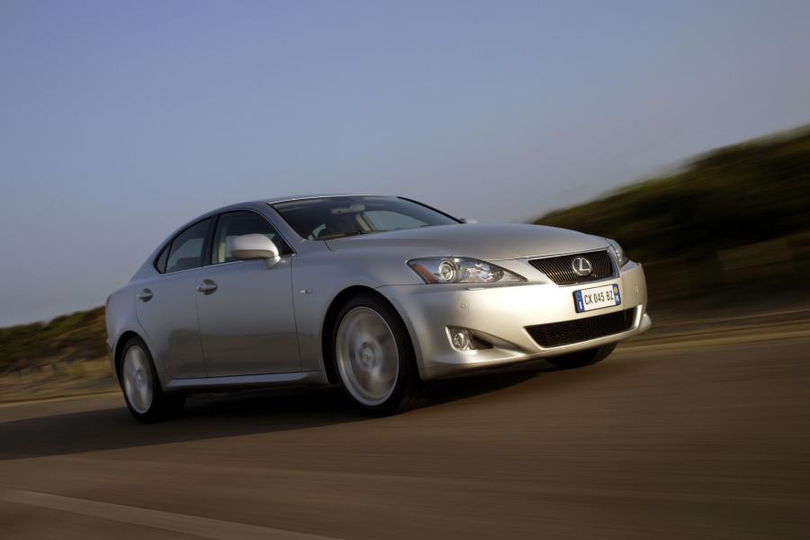  Lexus IS250 2005 года  (фото 51 из 141)